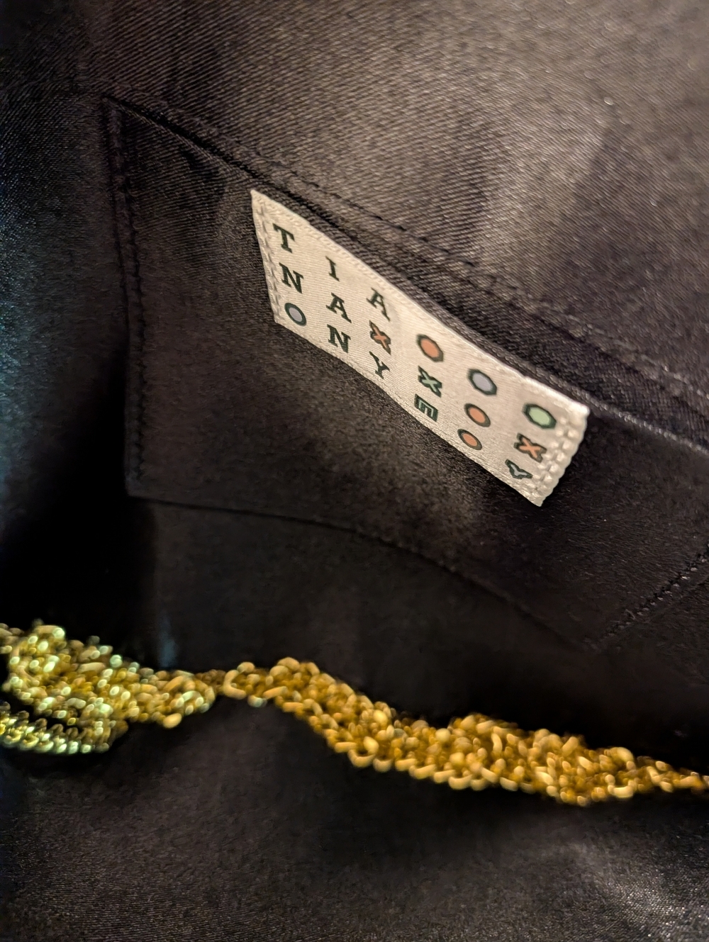Black Beaded Women In Law Clutch with Gold Chain Lawyer Judge Justice - Picture 7 of 8